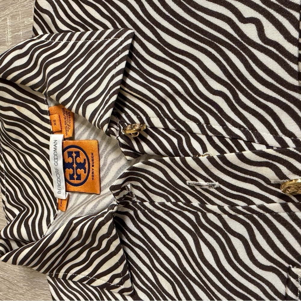 Tory Burch Black and White Striped Long Sleeve Dress - Picture 5 of 6